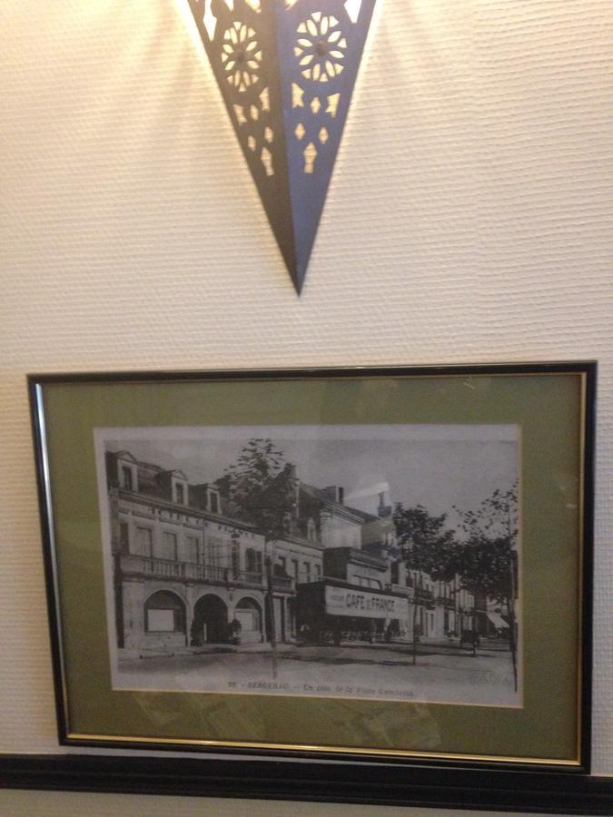 Hotel De France 베르주라크 외부 사진